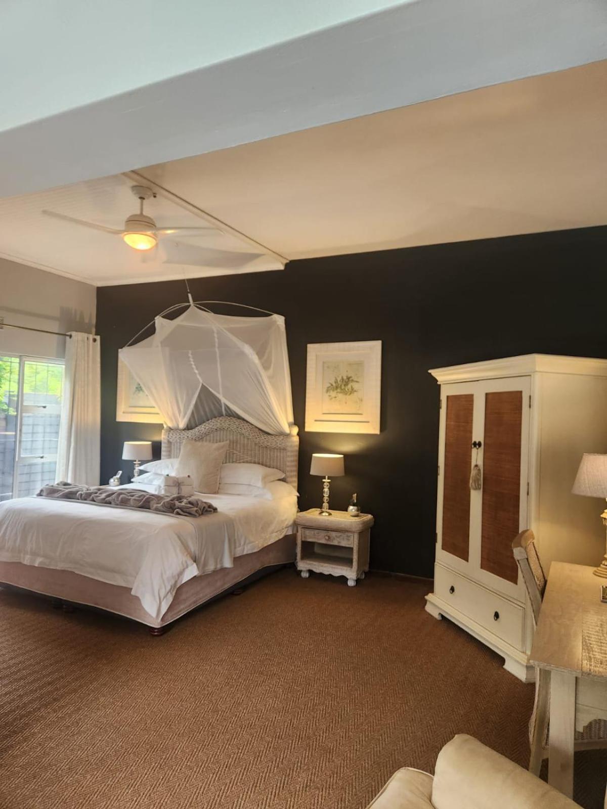 Hillton Manor Guest House Richards Bay Ngoại thất bức ảnh