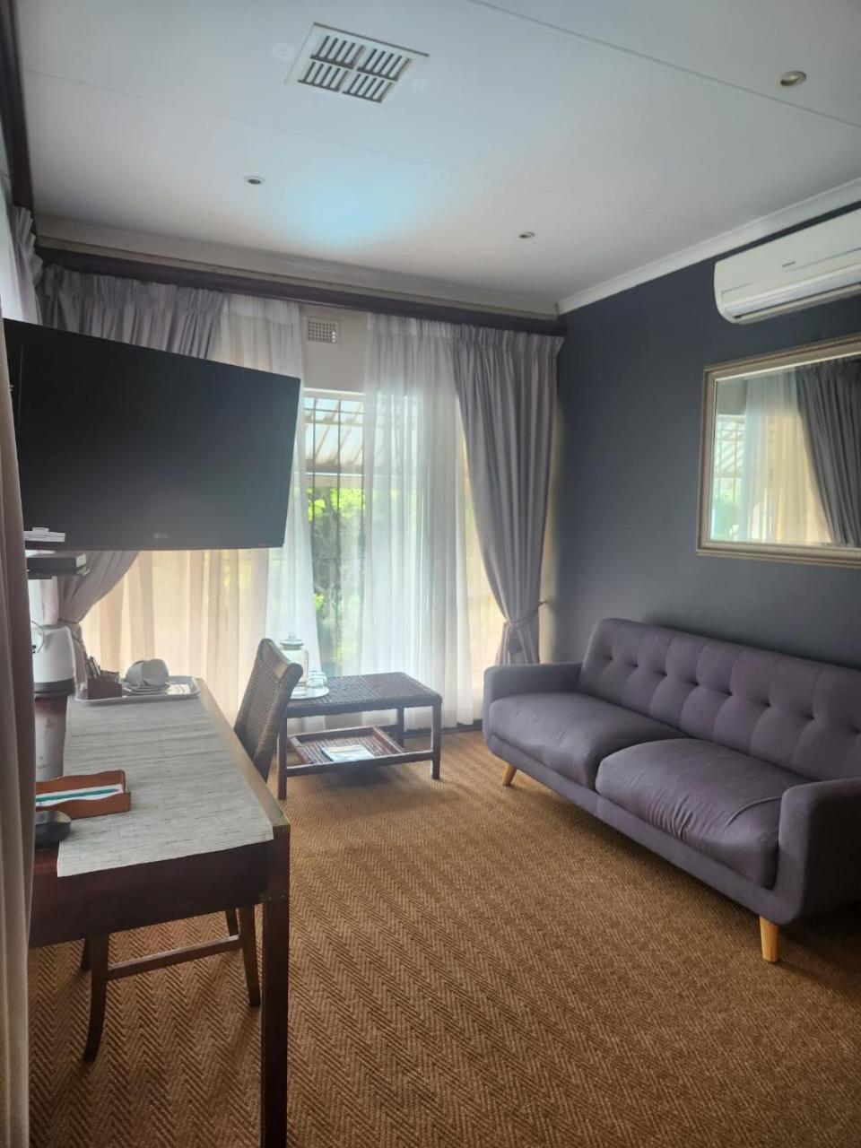 Hillton Manor Guest House Richards Bay Ngoại thất bức ảnh